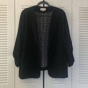 Black Collarless Blazer 🖤
